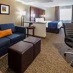 Comfort Suites El Paso Airport