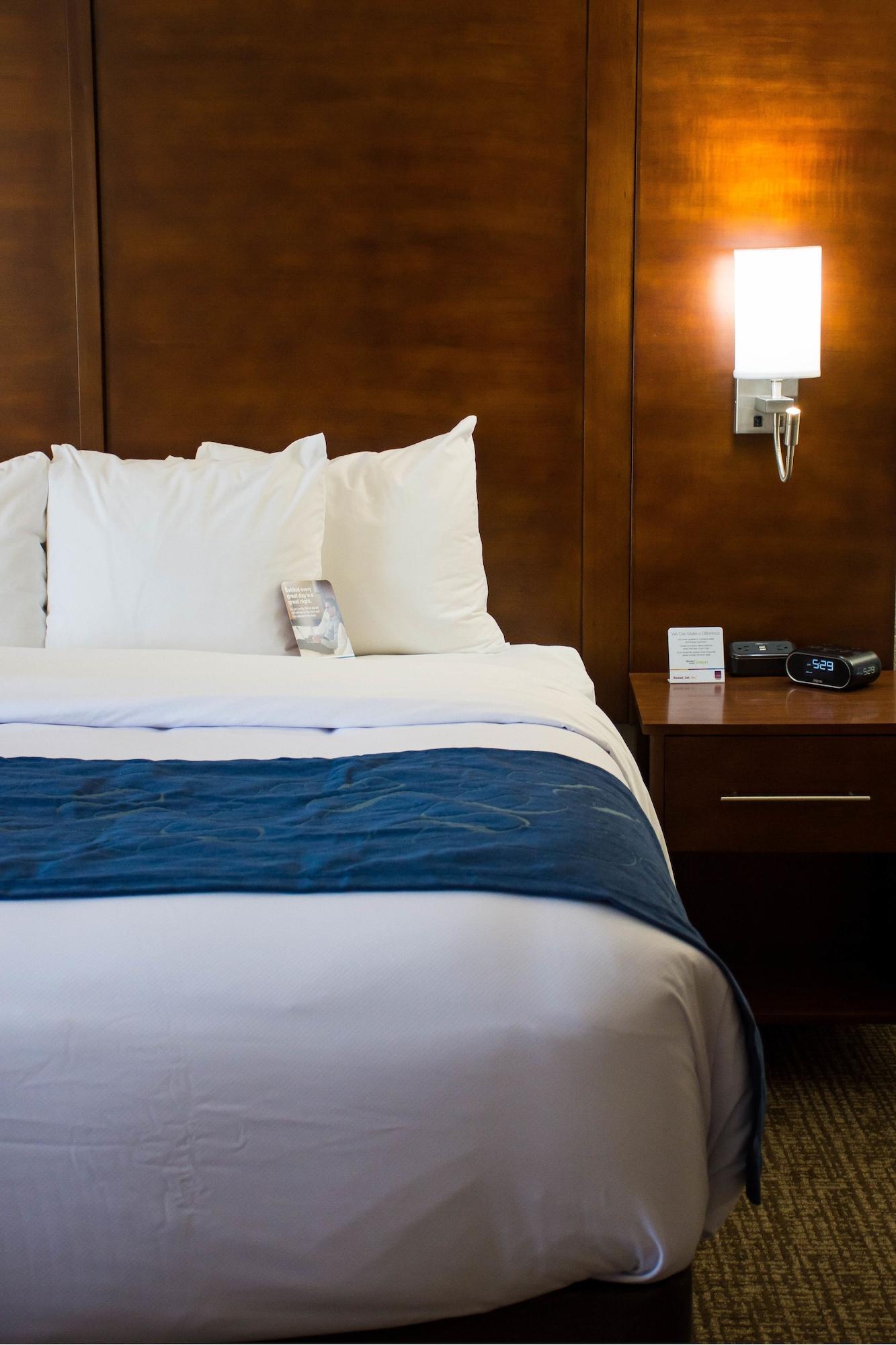 Hotel Comfort Airport 2*